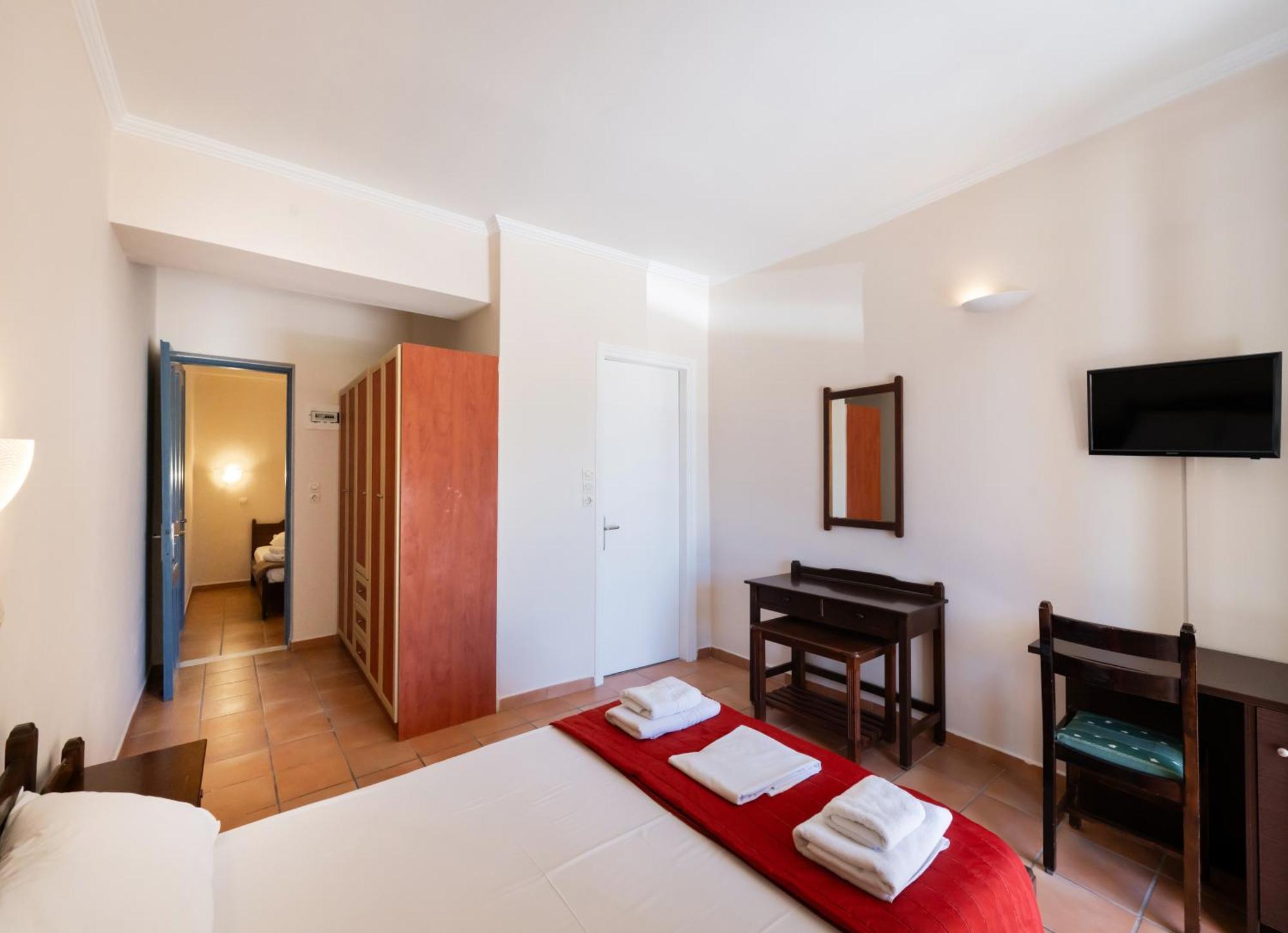 Ionio Hotel Nikiana Ngoại thất bức ảnh