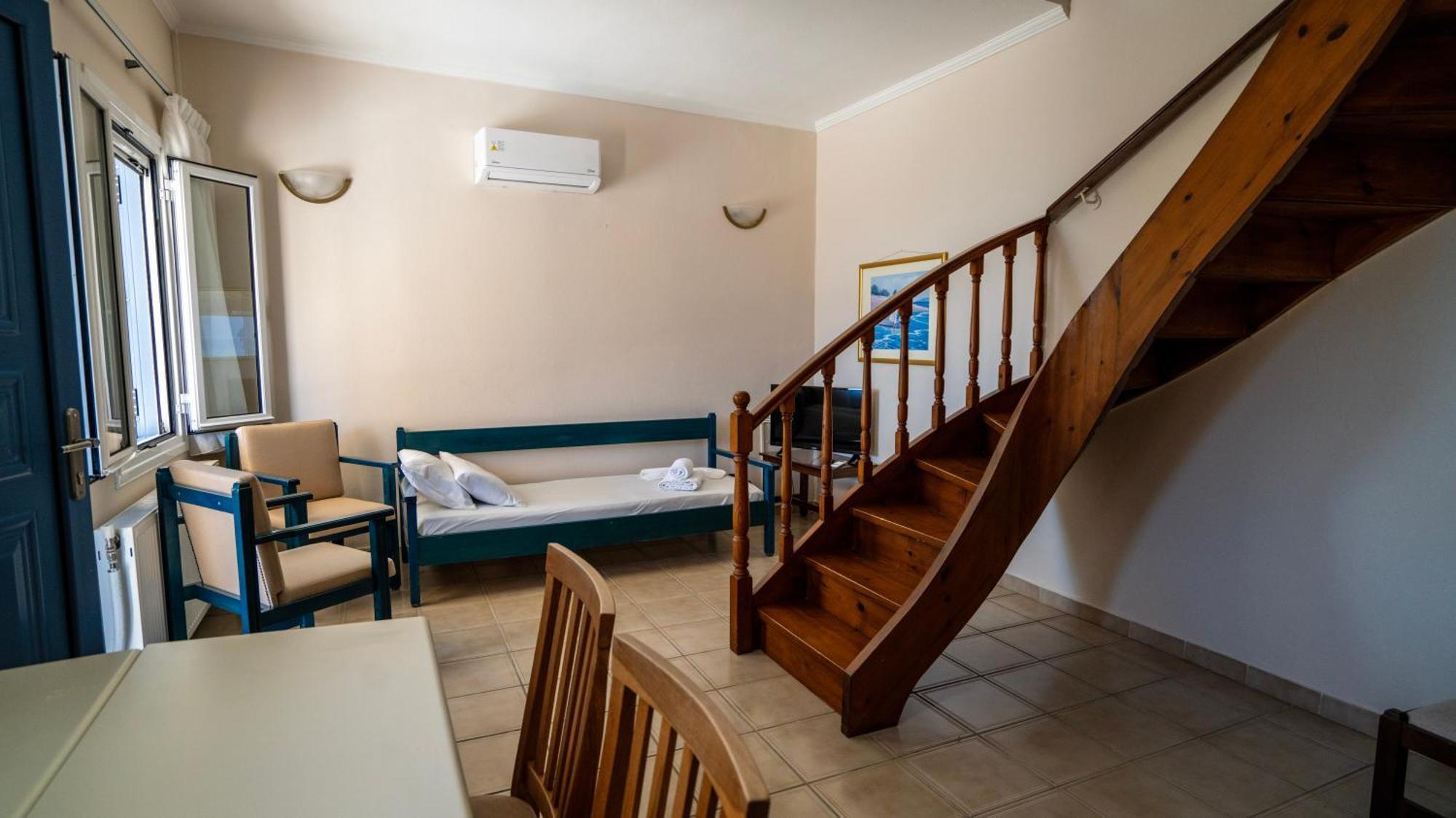 Ionio Hotel Nikiana Ngoại thất bức ảnh